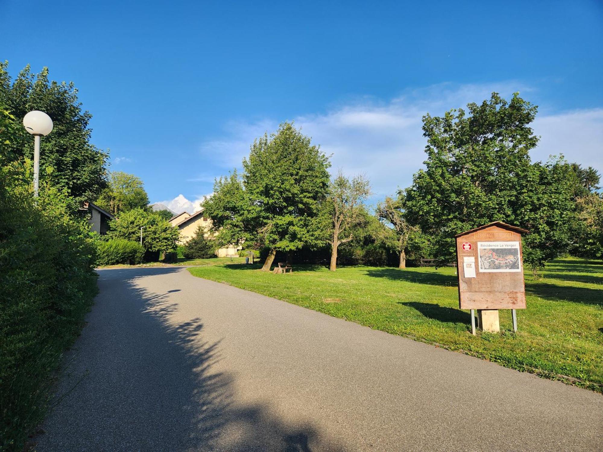 Appartement T3 Avec Jardin Proche Village Saint-Bonnet-en-Champsaur Eksteriør bilde