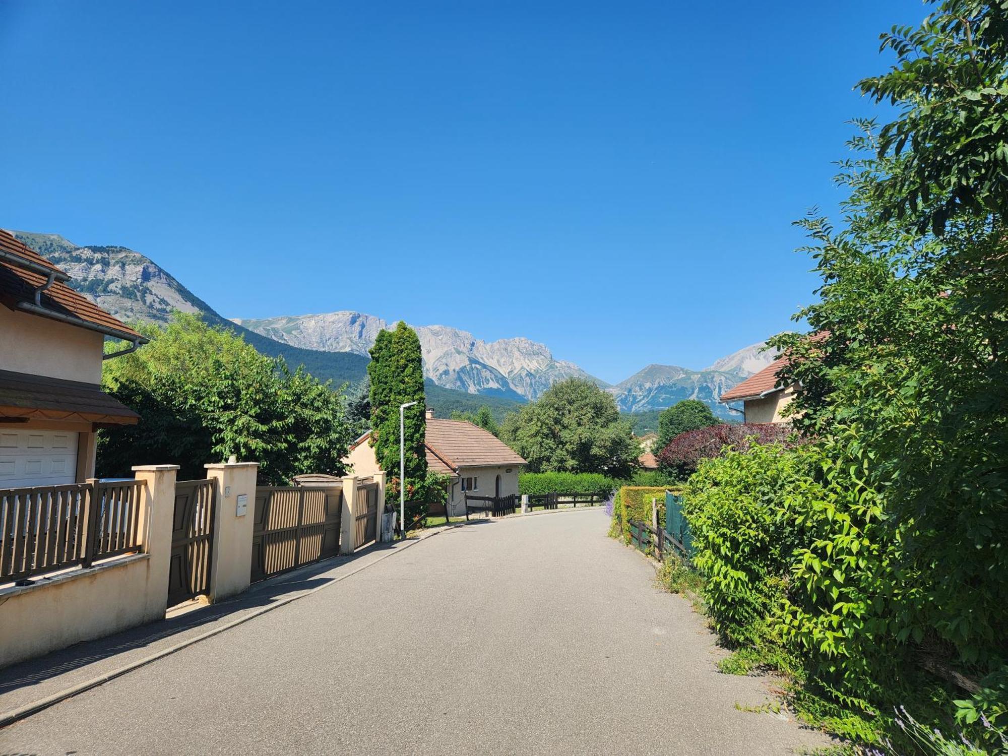 Appartement T3 Avec Jardin Proche Village Saint-Bonnet-en-Champsaur Eksteriør bilde